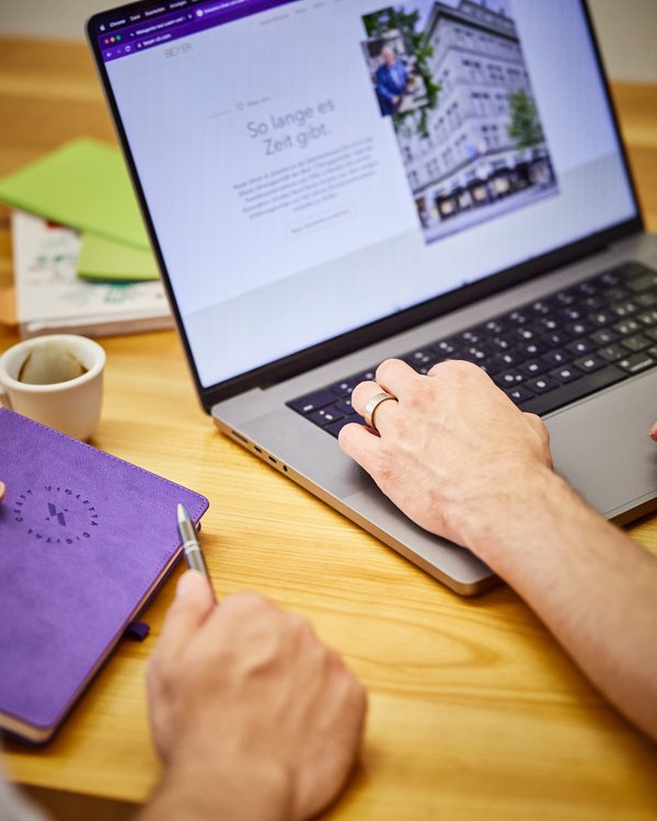 Lifestyle & Freizeit Webseite – moderne Benutzerführung und visuelles Storytelling durch Violetta