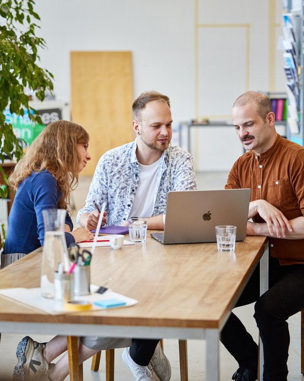 Violetta Digital Craft – modernes Webdesign für Lifestyle & Freizeit Marken in der Schweiz