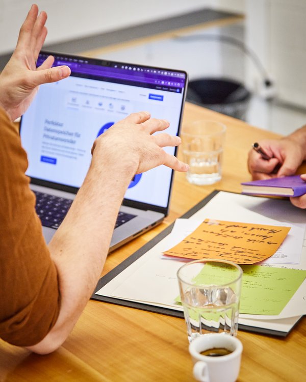 Responsive Gastronomie-Website: Restaurant-Reservation und Menü-Präsentation von Violetta erstellt